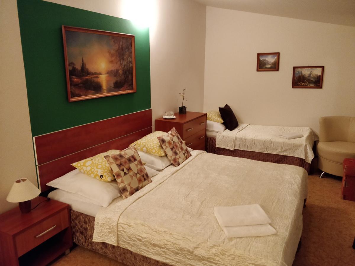 Pension Koliba Крнов Экстерьер фото